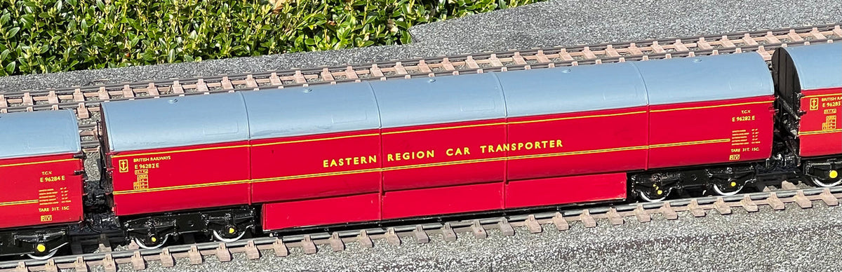 Price Reduced - Gauge 1 - 10mm Scale Newton-Chambers Car Transporter wagons
