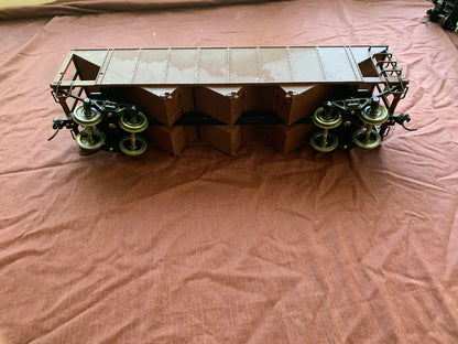 Price Reduced - 4 x Gauge / G-scale American Coal & Grain Hoppers
